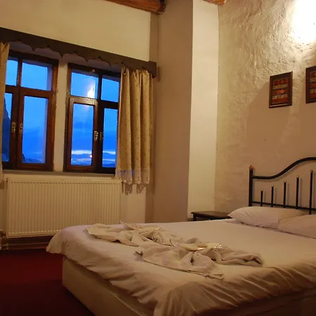 Yasin's Place Backpackers Cave 3* Goreme