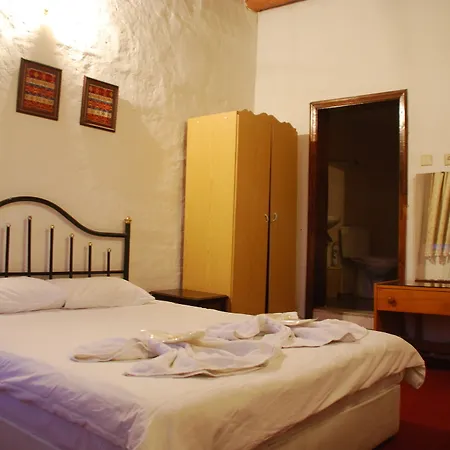 Yasin's Place Backpackers Cave 3* Goreme